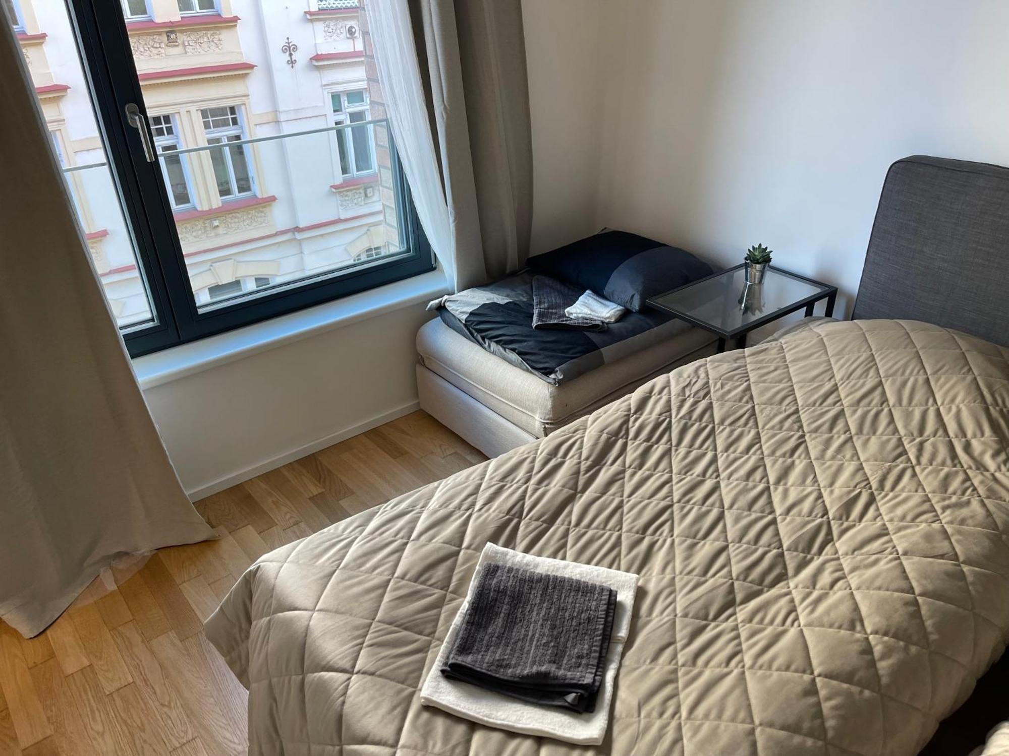 Apartment 4 Room, 2 Bath, Parking ปราก ภายนอก รูปภาพ