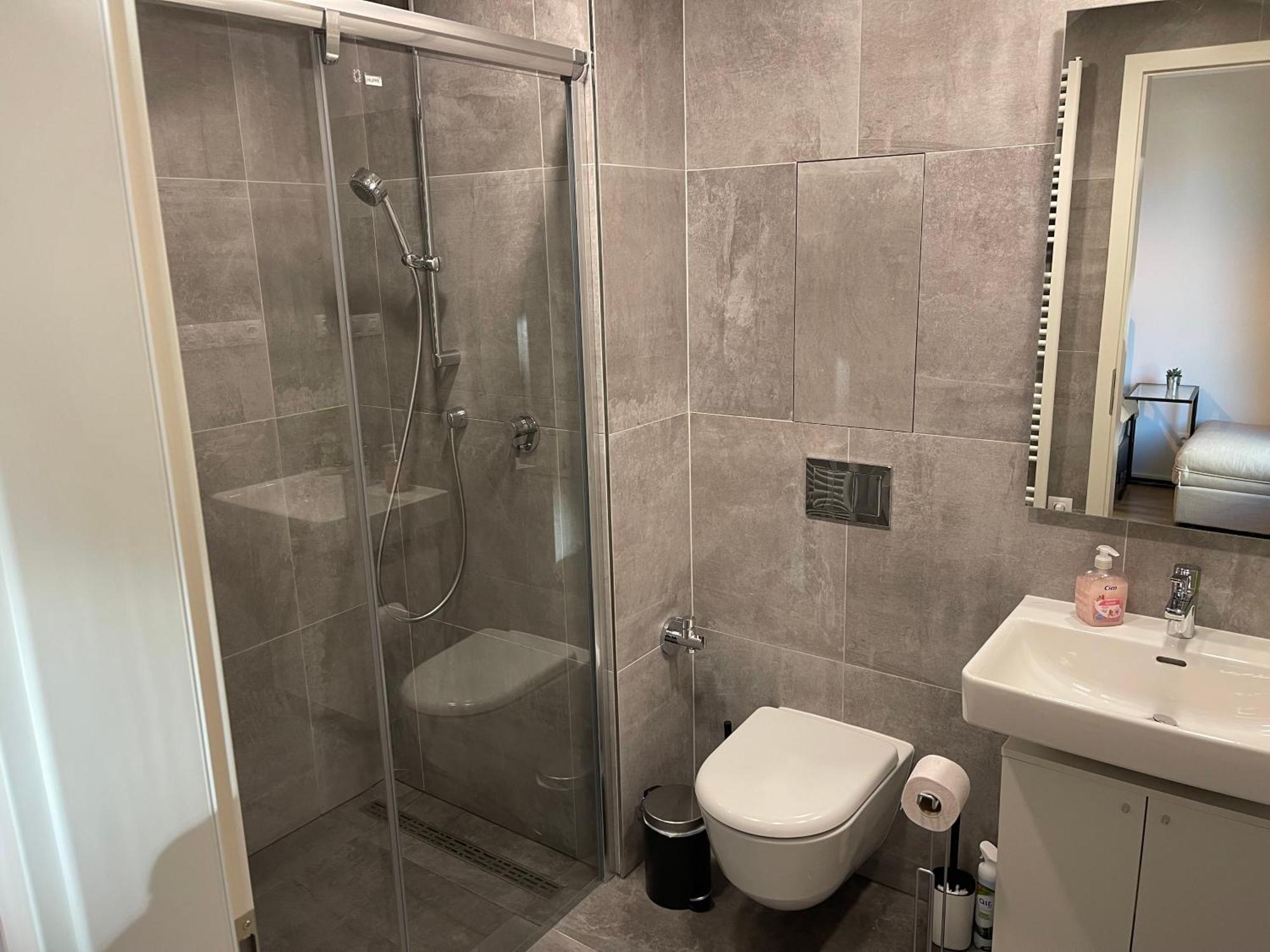 Apartment 4 Room, 2 Bath, Parking ปราก ภายนอก รูปภาพ