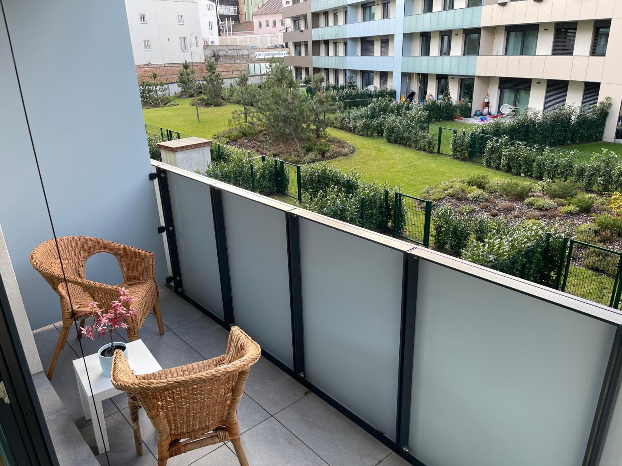 Apartment 4 Room, 2 Bath, Parking ปราก ภายนอก รูปภาพ
